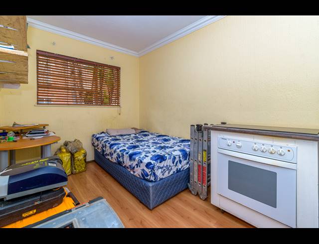 2 BEDROOM APARTMENT FOR SALE IN FERNDALE